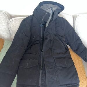 Men’s Black Down-Style Jacket